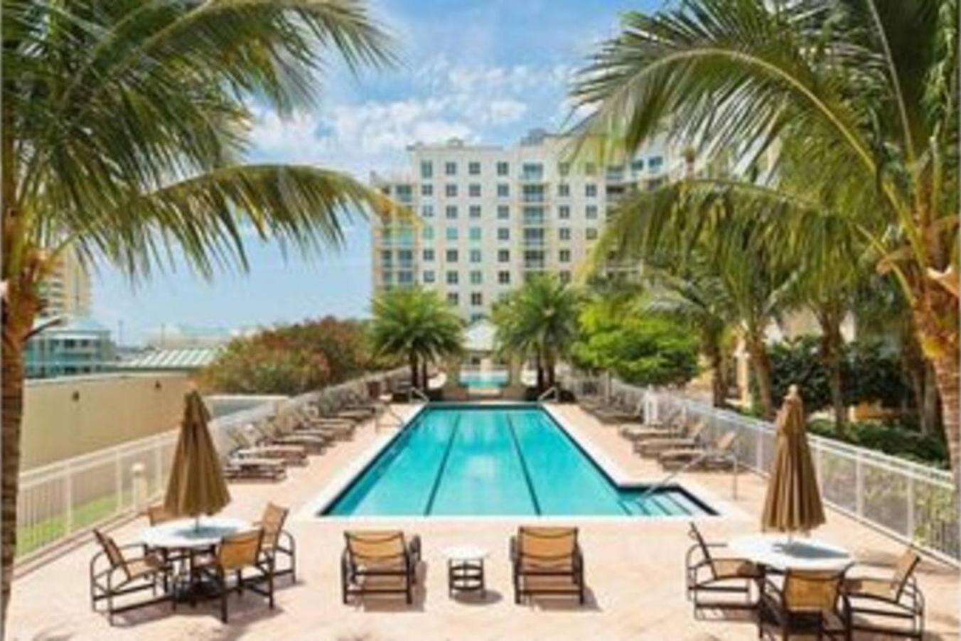 Apartment In Casa Costa Condo!Beach Pass Included Boynton Beach Exterior foto