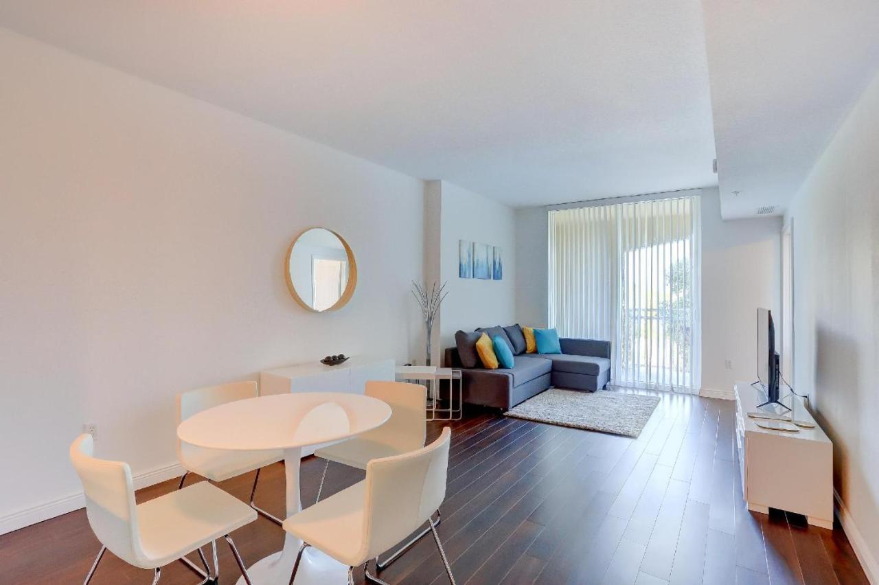 Apartment In Casa Costa Condo!Beach Pass Included Boynton Beach Exterior foto